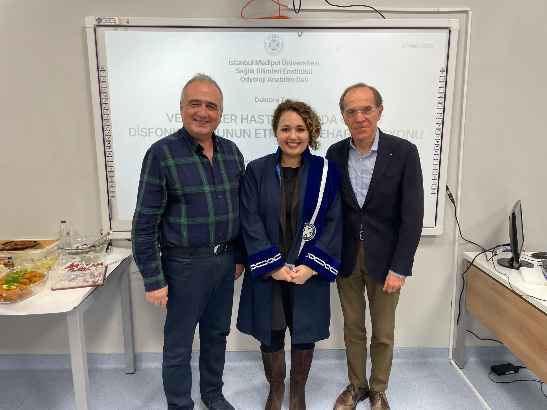 İstanbul Medipol Üniversitesi Odyoloji’de Dördüncü Doktora Mezununu Verdi!