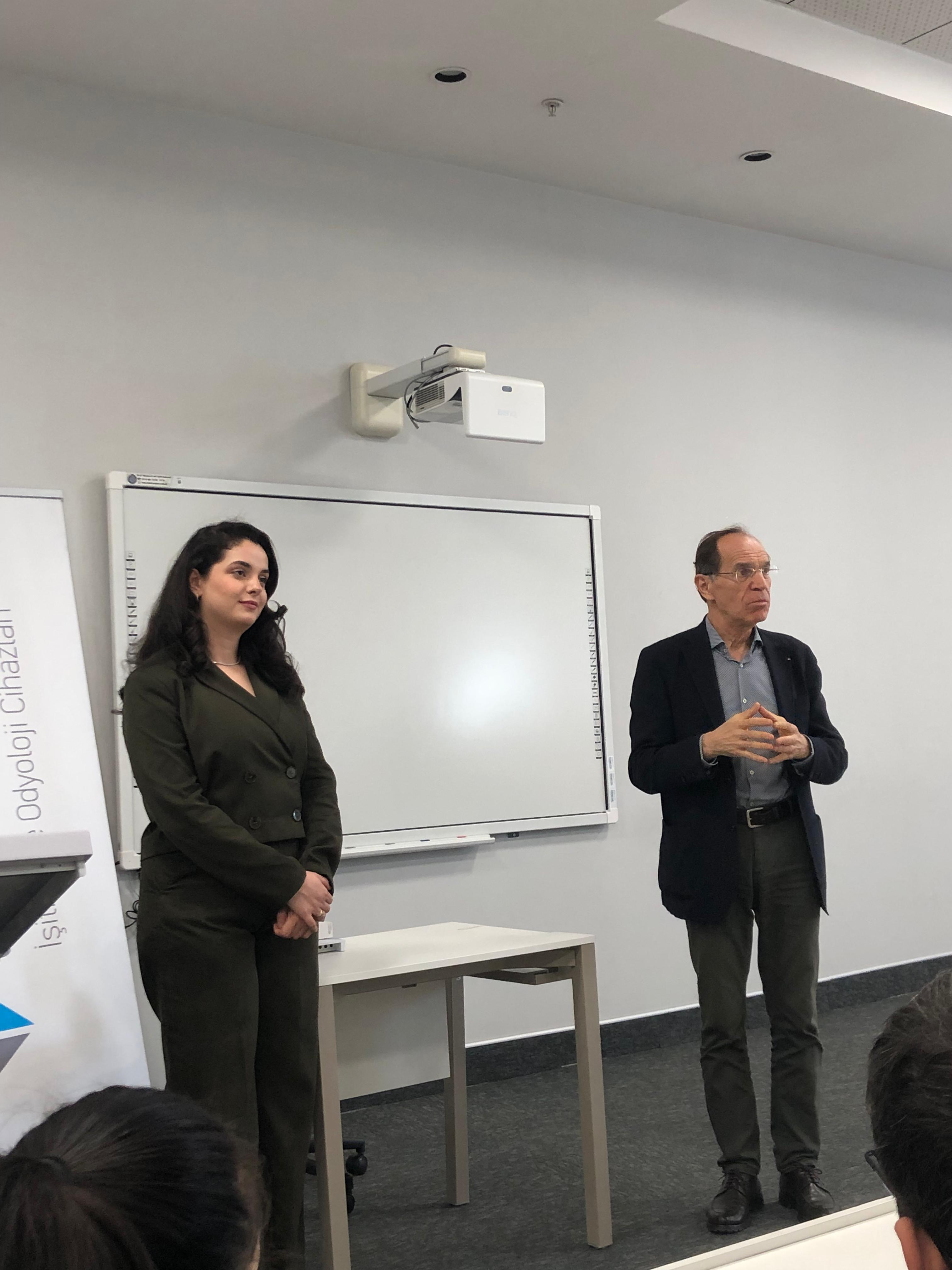 PHOTO-2025-12-03-09-47-20(1) PHOTO-2025-12-03-09-47-20(1)